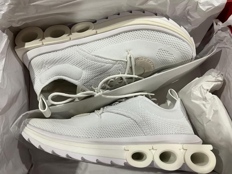 NIB FERRAGAMO NIMA KNIT WHITE SIZE 11 (12 US)