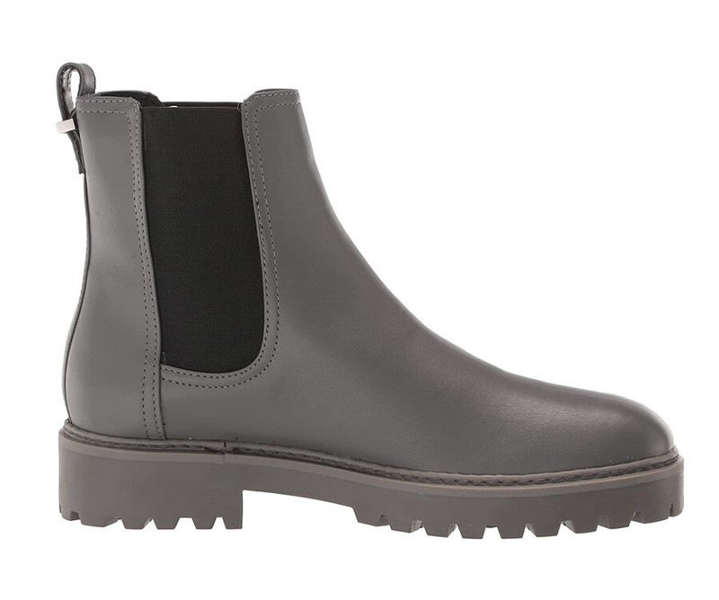 NIB - KENNETH COLE Salt Lug Sole Chelsea Women Boots