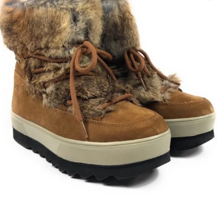 NIB Womens Cougar Rabbit Fur Suede Vanora Boots Size: 11 Color: Hazel