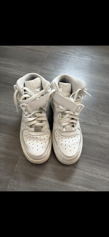 Nike Air Force 1 High Top Sneakers Size 6.5 Y