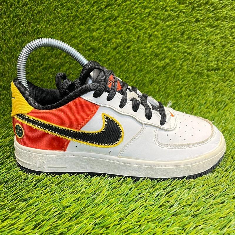 Nike Air Force 1 Low LV8 Boys Size 4.5Y White Orange Athletic Shoes Sneakers