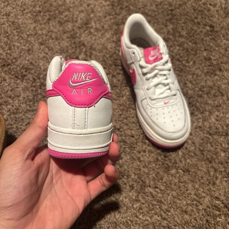 Nike Air Force 1 Trainers In White And Pink Kids Girl Size 2y