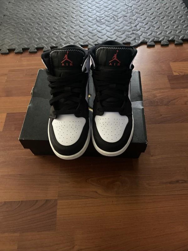 Nike Air Jordan 1 Mid 7 Youth