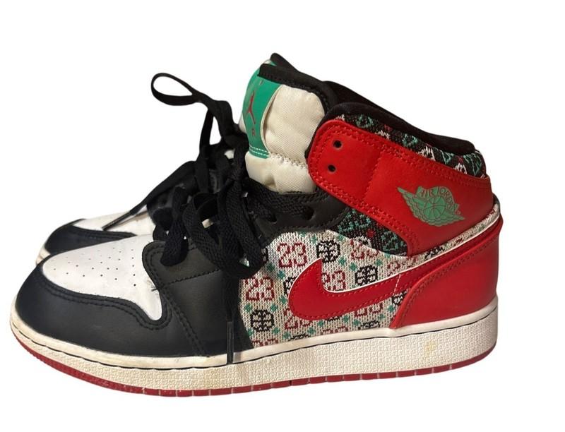 Nike Air Jordan 1 Mid Xmas Sweater Youth Sneakers 6Y