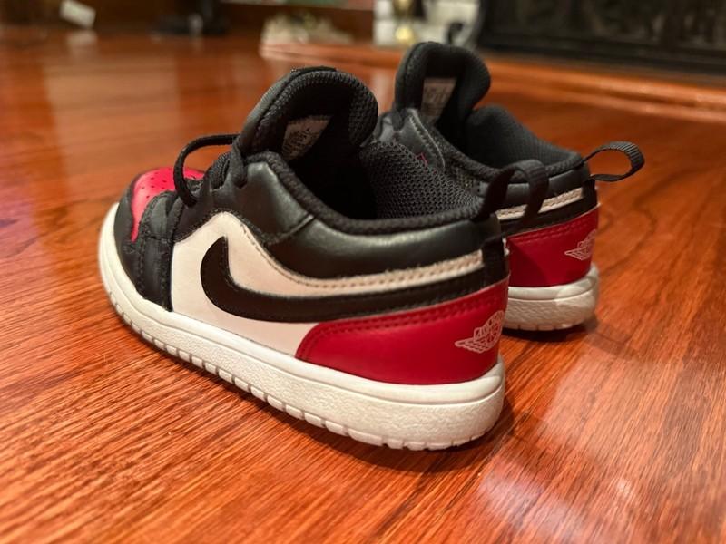Nike Air Jordan 1 Retro Low Tops (PS) Size 10c Kids Good Condition
