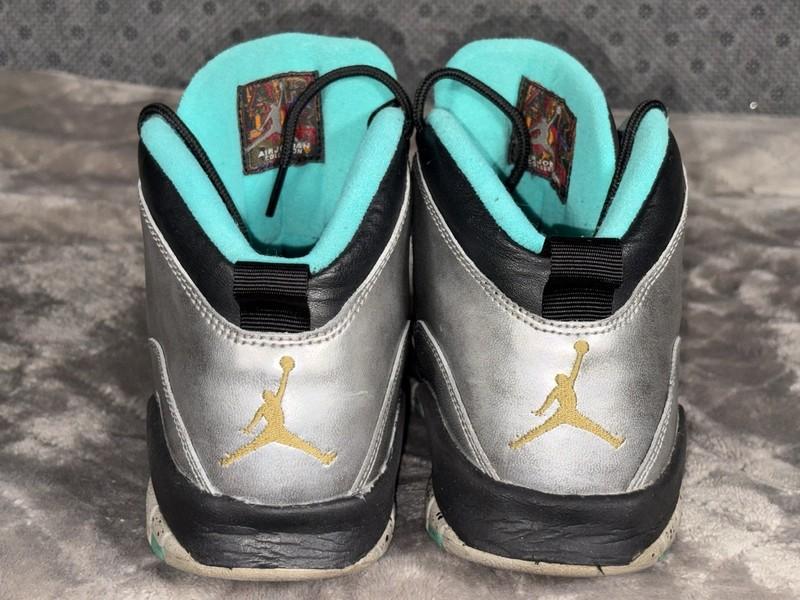 Nike Air Jordan 10 X Retro 30th BG Lady Liberty Dust Gold Youth Sz 6 Metallic ￼