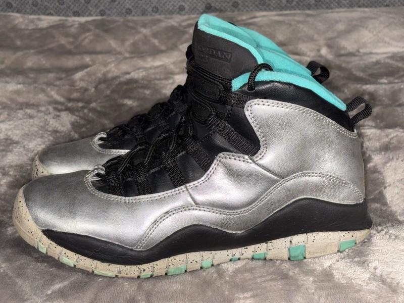 Nike Air Jordan 10 X Retro 30th BG Lady Liberty Dust Gold Youth Sz 6 Metallic ￼