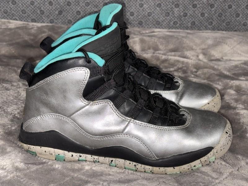 Nike Air Jordan 10 X Retro 30th BG Lady Liberty Dust Gold Youth Sz 6 Metallic ￼