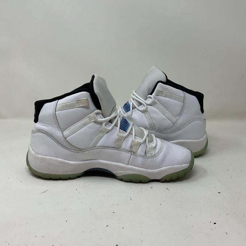 Nike Air Jordan 11 High “Legend Blue” Size 5.5Y