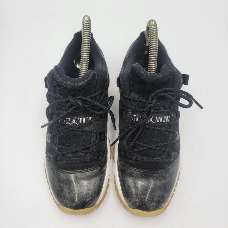 Nike Air Jordan 11 Retro 528896-010 Black White Shoe Sz 5Y Womens Sz 7 Sneaker