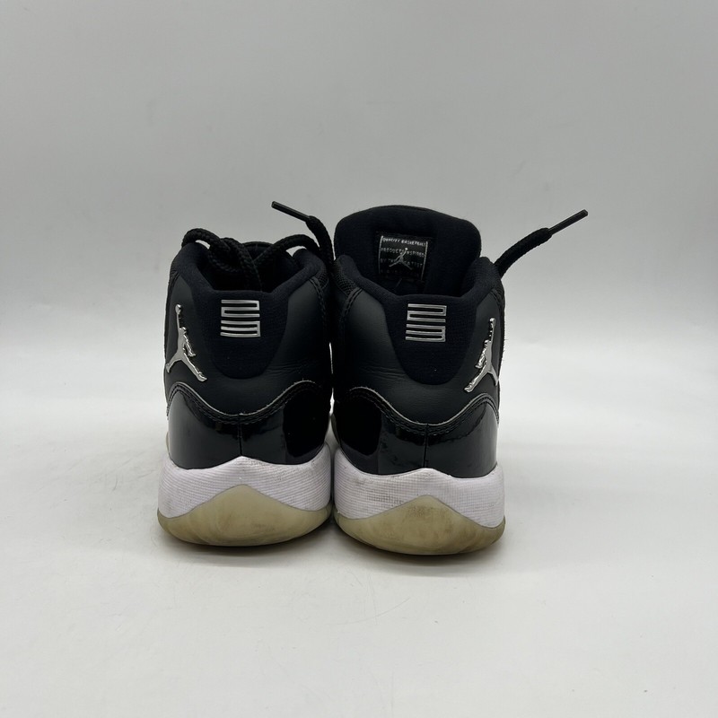 Nike Air Jordan 11 Retro Boys Black Athletic Shoes Sneakers Size 5Y