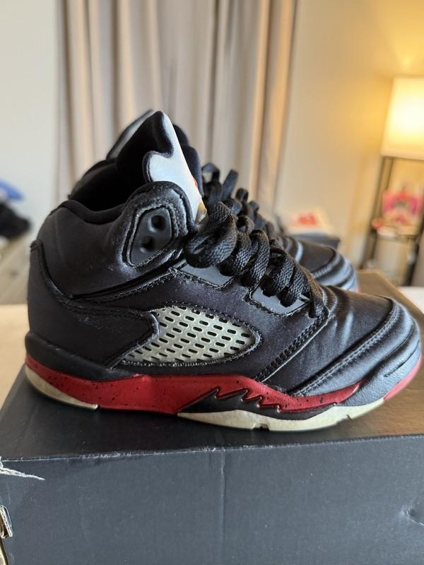 Nike Air Jordan 5 Retro Black Red Satin Bred Shoes 440889-006 Kid’s SZ 11C