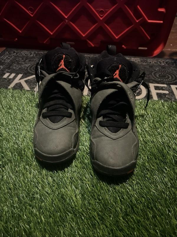 Nike Air Jordan 8 Retro Take Flight Sequoia Black Orange 305368-305 Youth 4.5y