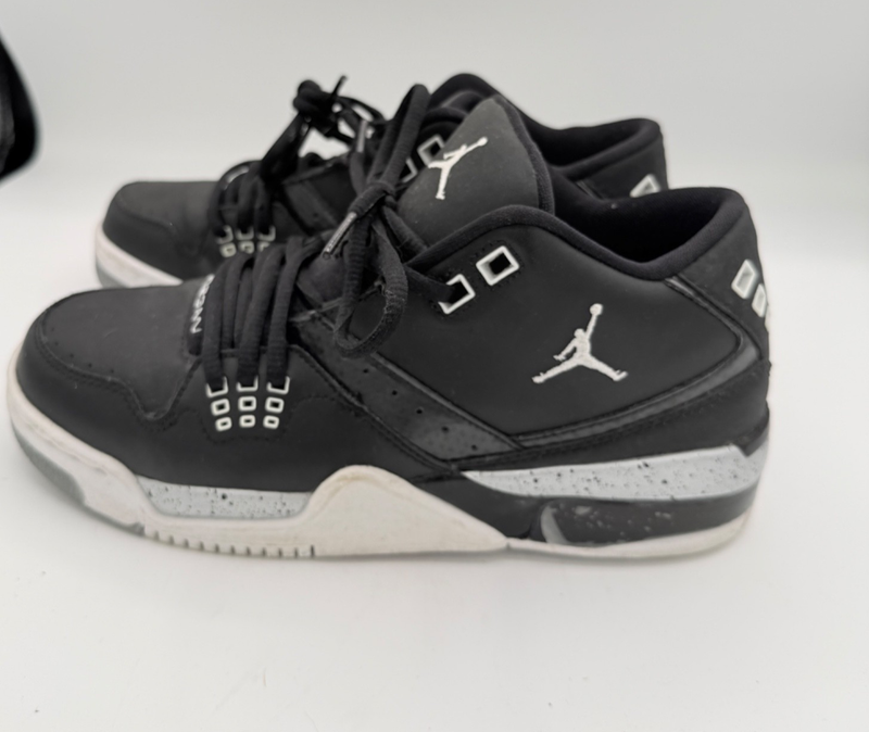 Nike Air Jordan Flight 23 6Y Women's 8 Black Basketball Classic Sneakers