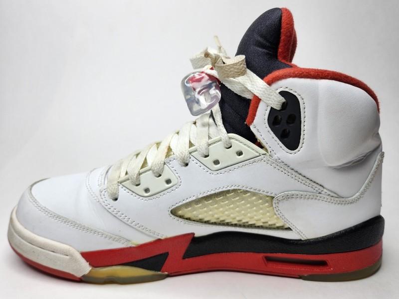 Nike Air Jordan Retro 5 GS “Fire Red” Size 6Y 2013 440888-120 2013