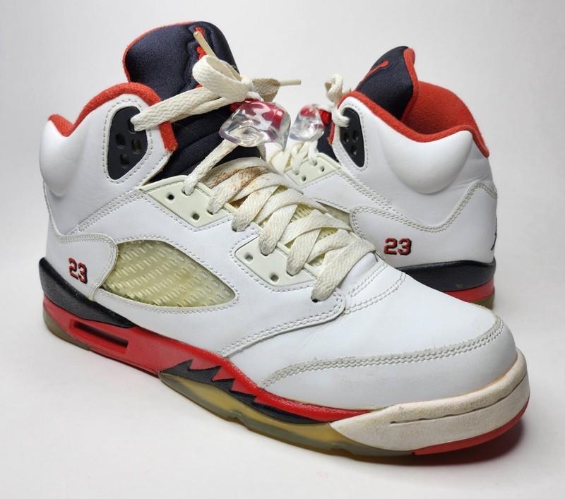 Nike Air Jordan Retro 5 GS “Fire Red” Size 6Y 2013 440888-120 2013