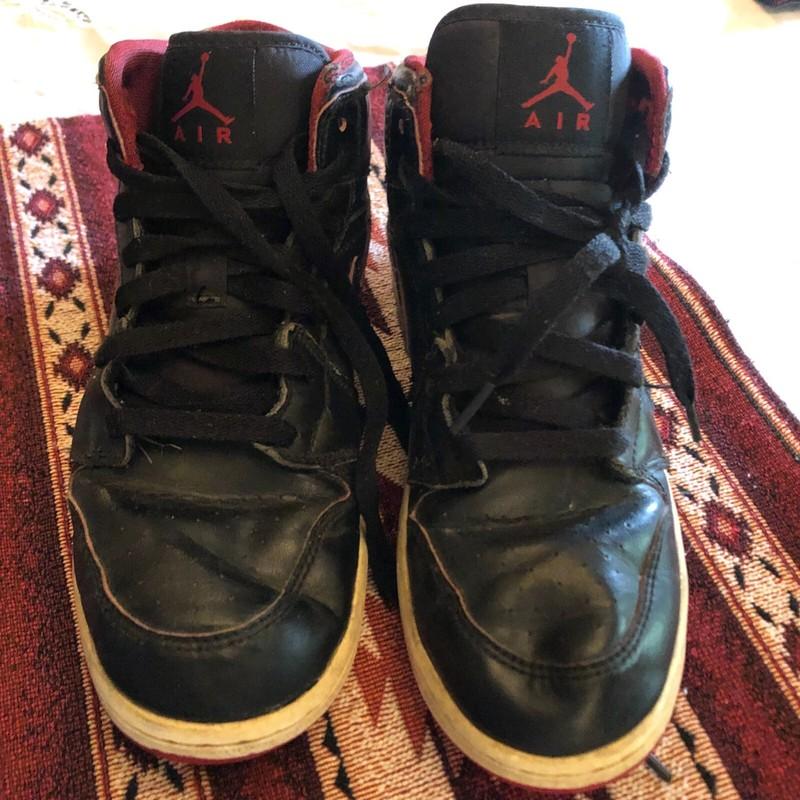 Nike Air Jordan's Size 5.5 Used Retro Y