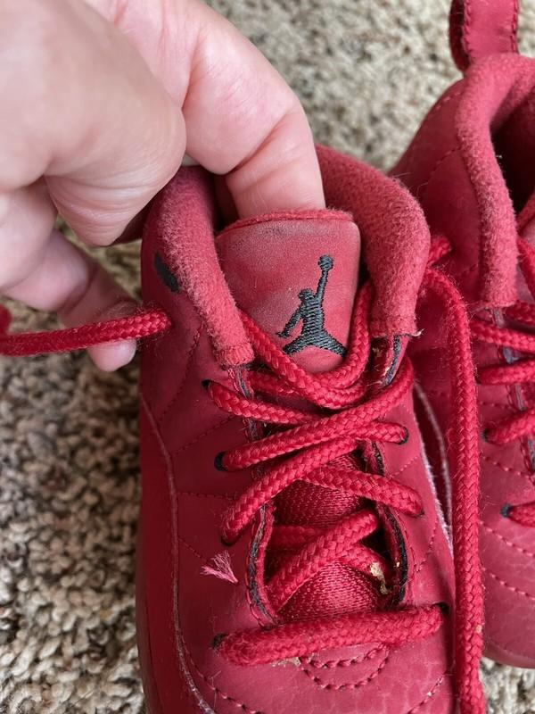 Nike Air Jordan Toddler Sz. 6 Red Retro High Top Sneaker. Great Pair