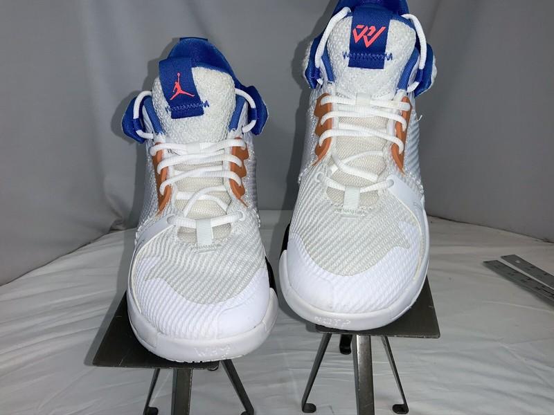 Nike Air Jordan Why Not Zero 2 6.5 Boys White Leather Bball Shoe Mint YGI J0S-78