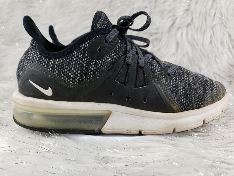 Nike Air Max Sequent 922884-001 Black Low Top Lace Up Athletic Shoes Size 4.5Y