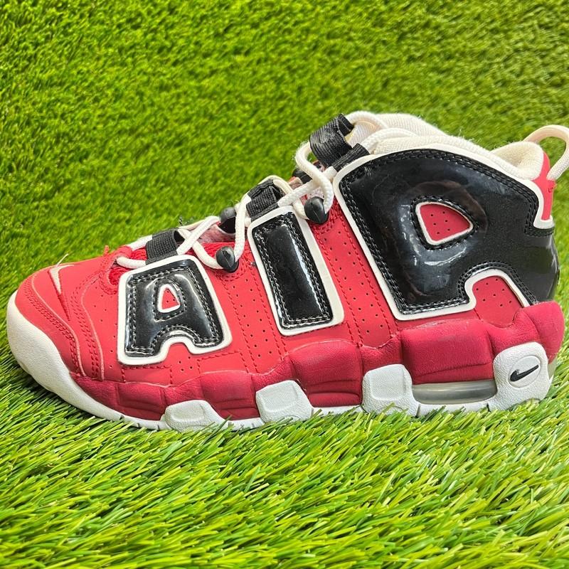 Nike Air More Uptempo Bulls Boys Size 6.5Y Red Black Athletic Shoes Sneakers