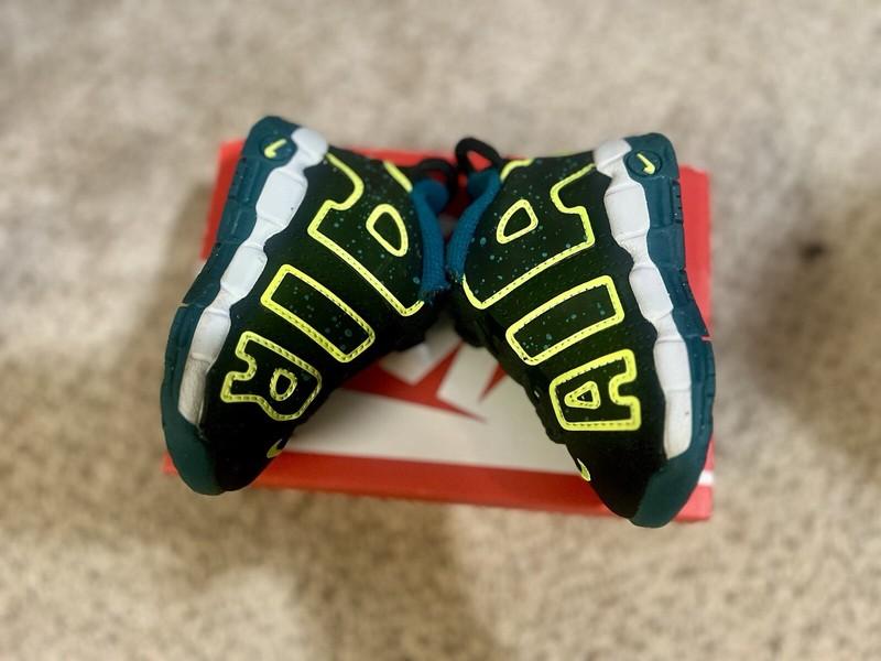 Nike Air Uptempo Shoes