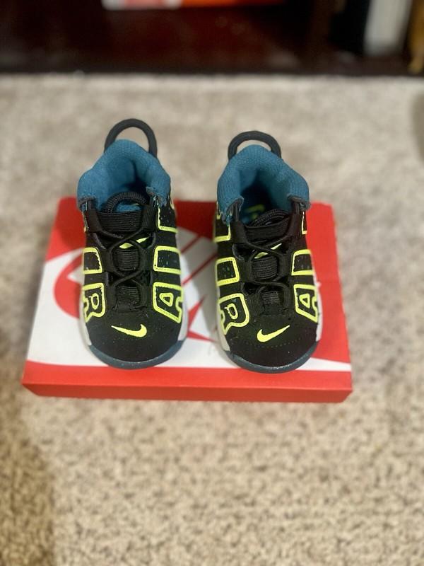 Nike Air Uptempo Shoes
