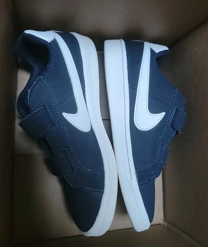 Nike Boy Shoes Size 2 School Shoes Court Royale