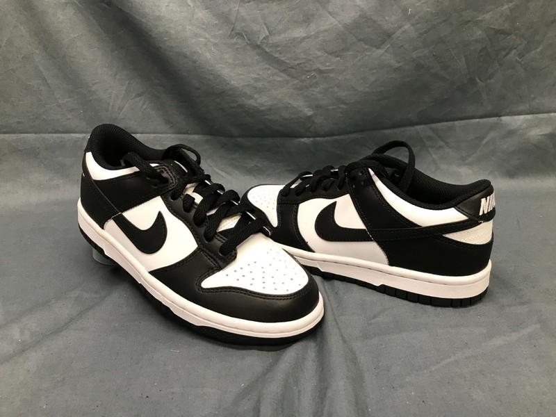 Nike Boys Dunk Low (PS) Sneakers Leather Panda Edition Size 12 NEW NO BOX