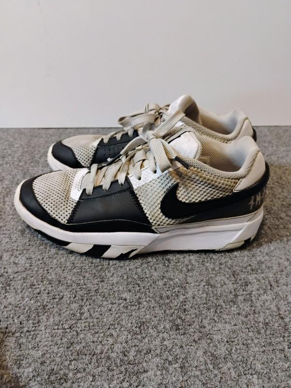 Nike Boys Ja Morant 1 Basketball Shoes White/Black/White US 6.5Y DX2294-102