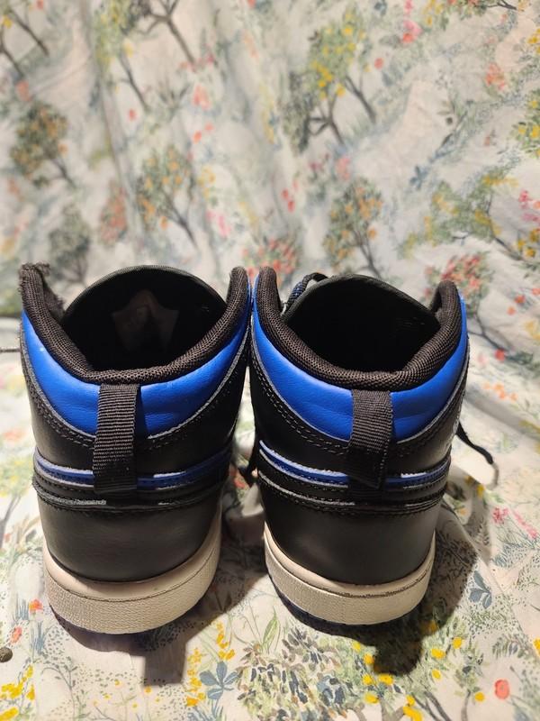 Nike Boys Jordan 1 Mid Hyper 640734-077 Blue Basketball Shoes Sneakers Sz 2Y
