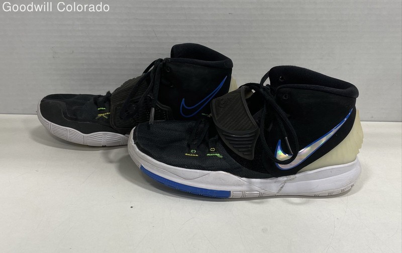 Nike Boys Kyrie Irving Black Sneakers Size 7Y