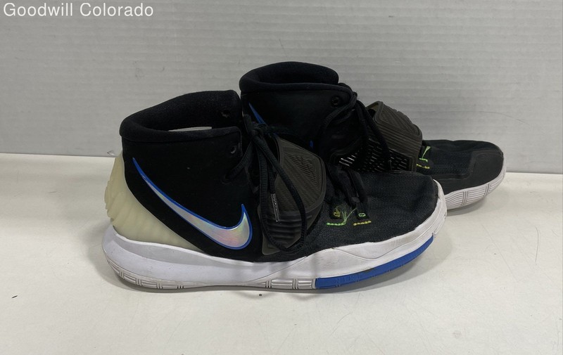 Nike Boys Kyrie Irving Black Sneakers Size 7Y