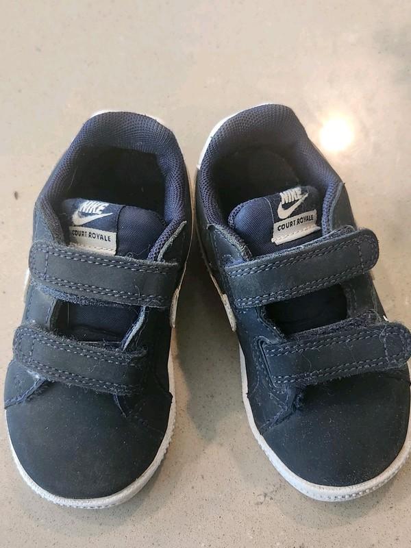 Nike Court Royale Leather Toddler Size 6C Navy Blue Shoes Sneakers