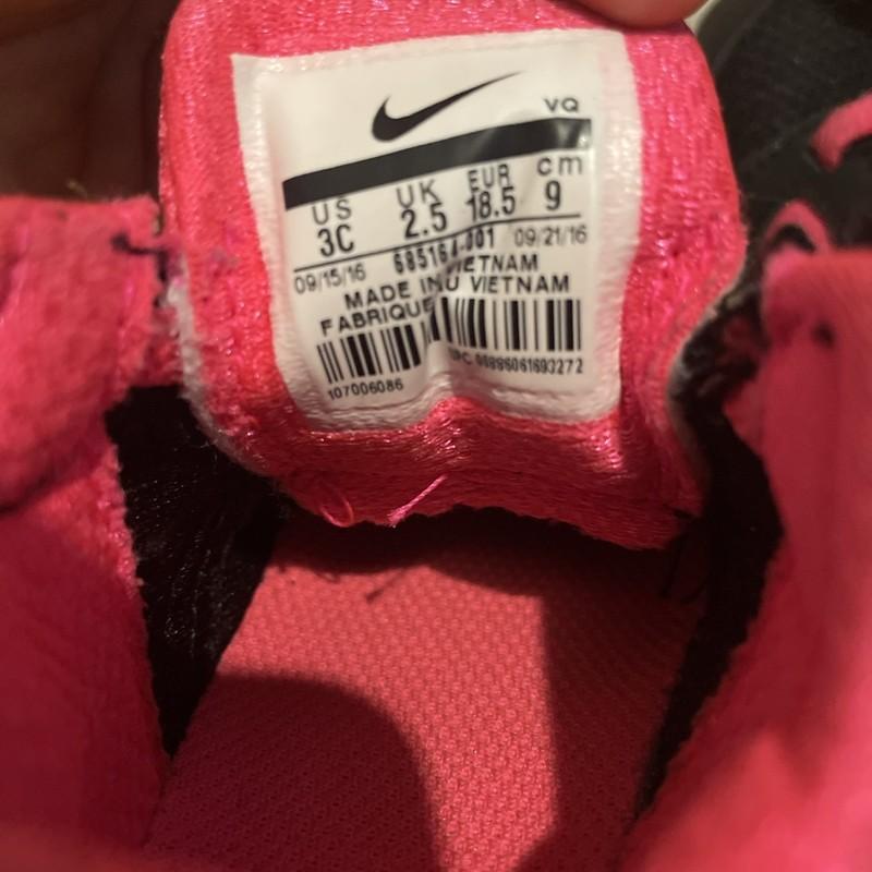 Nike Downshifter Girls Baby Shoes Size 3C Black Pink Sneakers 685164-001