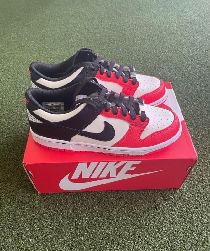Nike Dunk Low EMB NBA 75th Anniversary Chicago GS Size 6Y