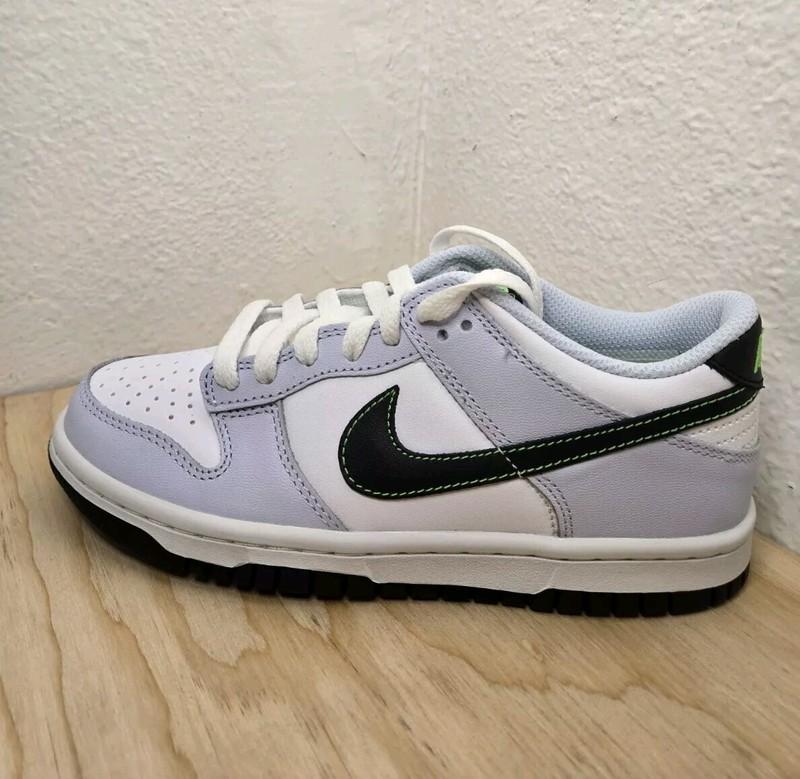 NIKE DUNK LOW (GS) Grey Green Strike Youth Shoes Sneakers FB9109-107. #71