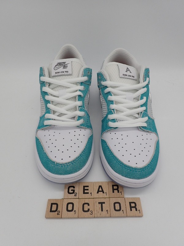 ✅Nike Dunk Low SB PS X April- SKU: FZ6106-300- Size 3Y