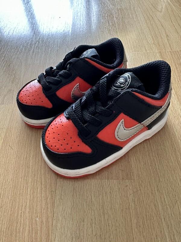 Nike Dunk Low SE Martian Boys Size 4C Black Athletic Shoes Sneakers DV1988-001