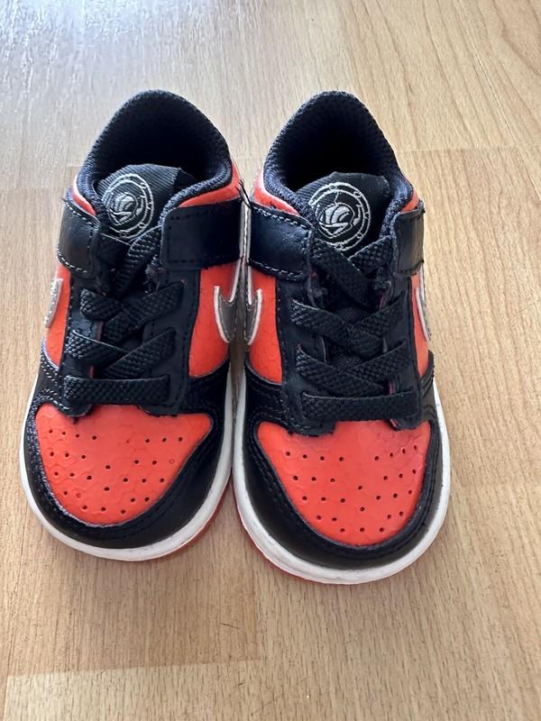 Nike Dunk Low SE Martian Boys Size 4C Black Athletic Shoes Sneakers DV1988-001