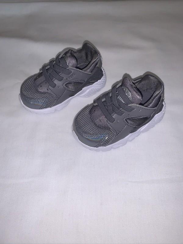 Nike Huarache Run Baby Infant Kids Sneakers Grey Size 4C