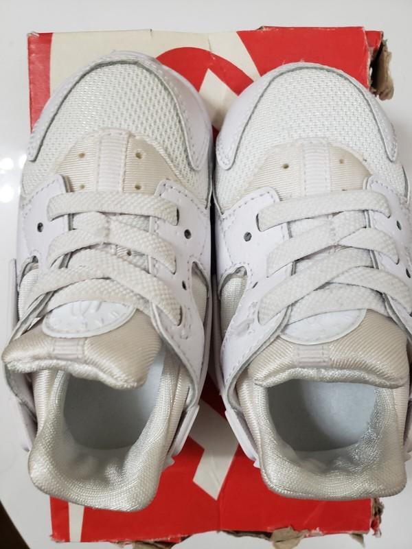 Nike Huarache Run. Toddler Size 5c