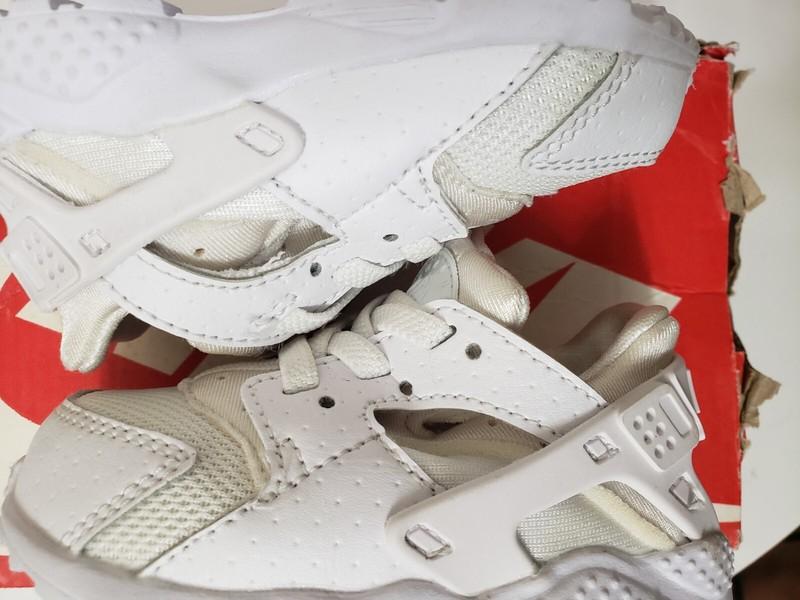 Nike Huarache Run. Toddler Size 5c