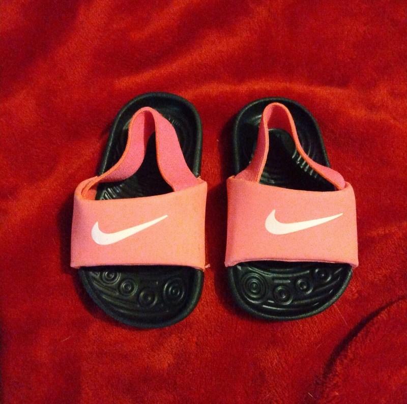 Nike Kawa Slide Girls Pink Size US 4C - FREE SHIPPING