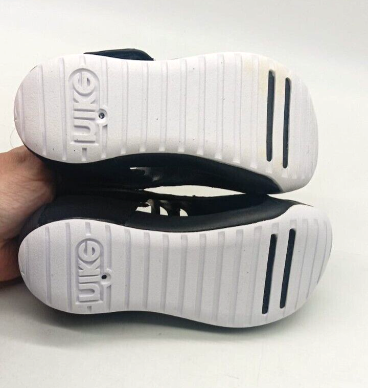 Nike Kids Sunray Protect 3 Sandals DH9462-001 Black W/ White Little Kids 11C-3Y