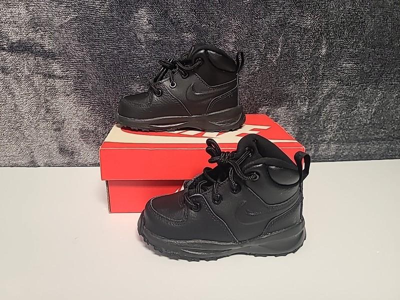 Nike Kids Toddler Size 9c Manoa LTR (TD) Boots Shoes BQ5374-001 Black