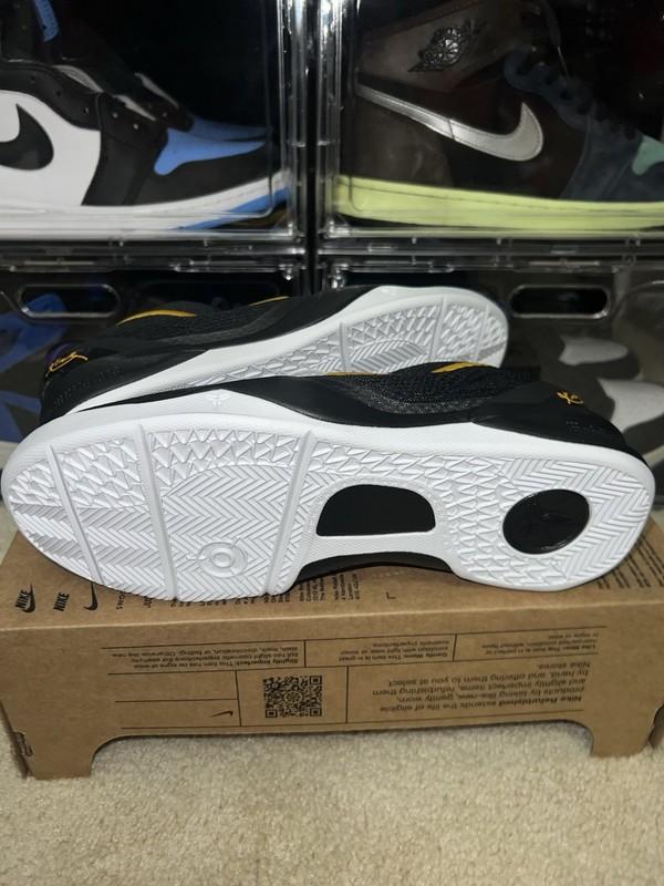 Nike Kobe VIII 8 GS Kobe Bryant Lakers Away Youth Basketball FN0266-002 Sz 7Y