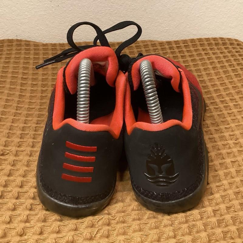 Nike Kobe XI Achilles Heel Youth 4.5Y Basketball Shoe Low 822945-670 Black Red