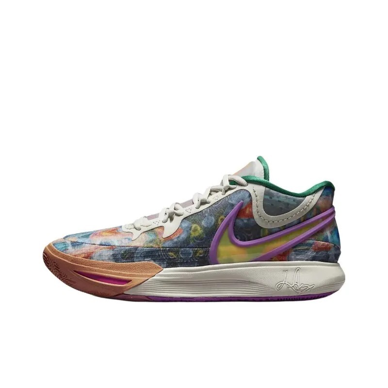 NIKE KYRIE 8 GO (GS) Men's Size 5.5Y