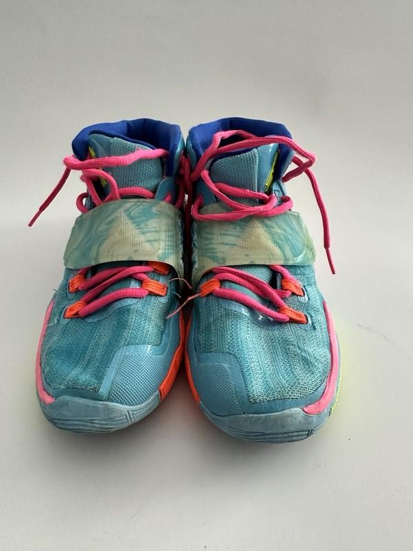 Nike Kyrie Pool GS Big Boys Blue Sneakers Size 5.5Y SKU 6526